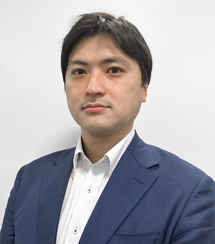 シンガポール　パートナー　櫻井 信也